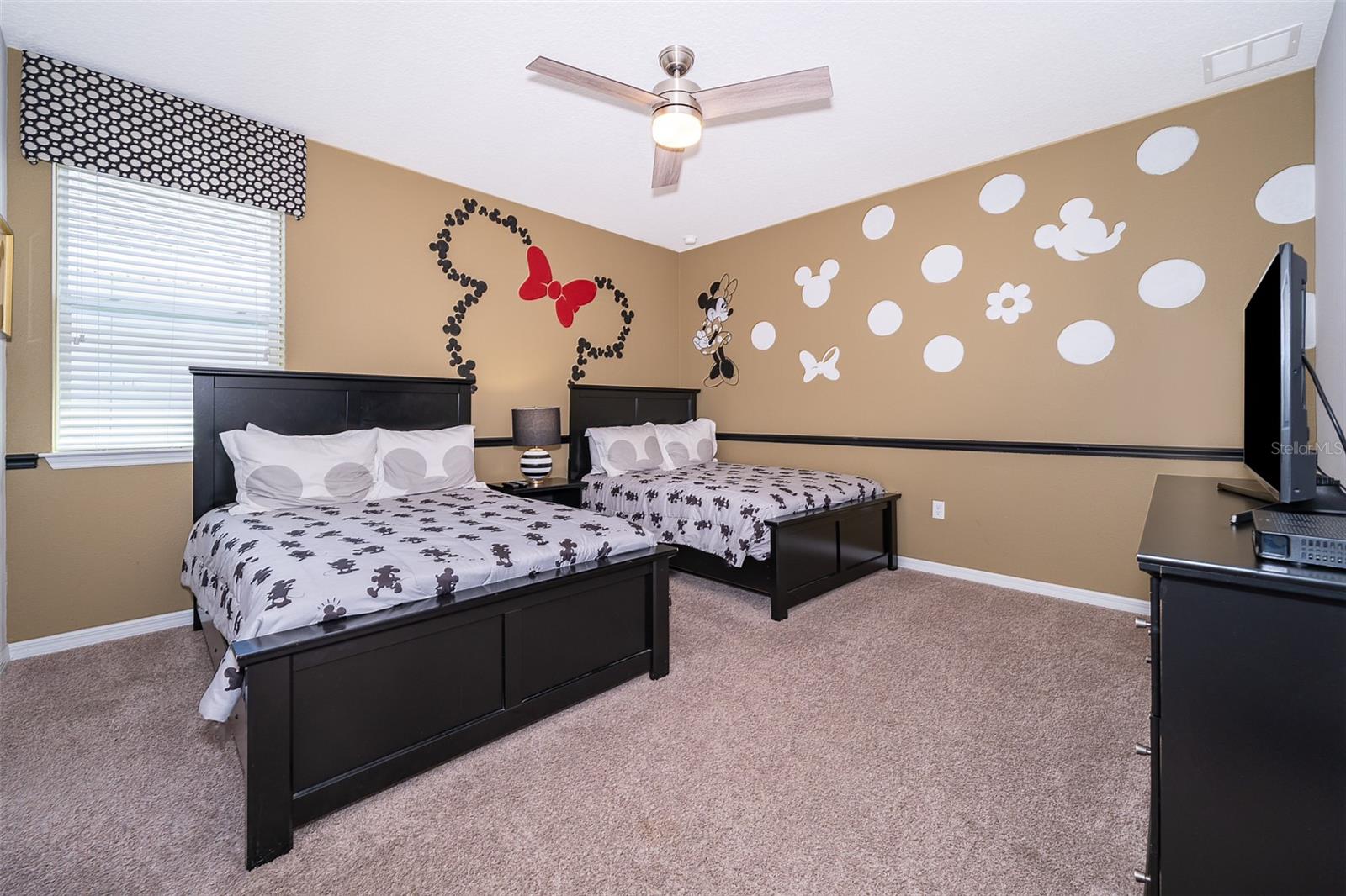 9005 SUNSHINE RIDGE LOOP