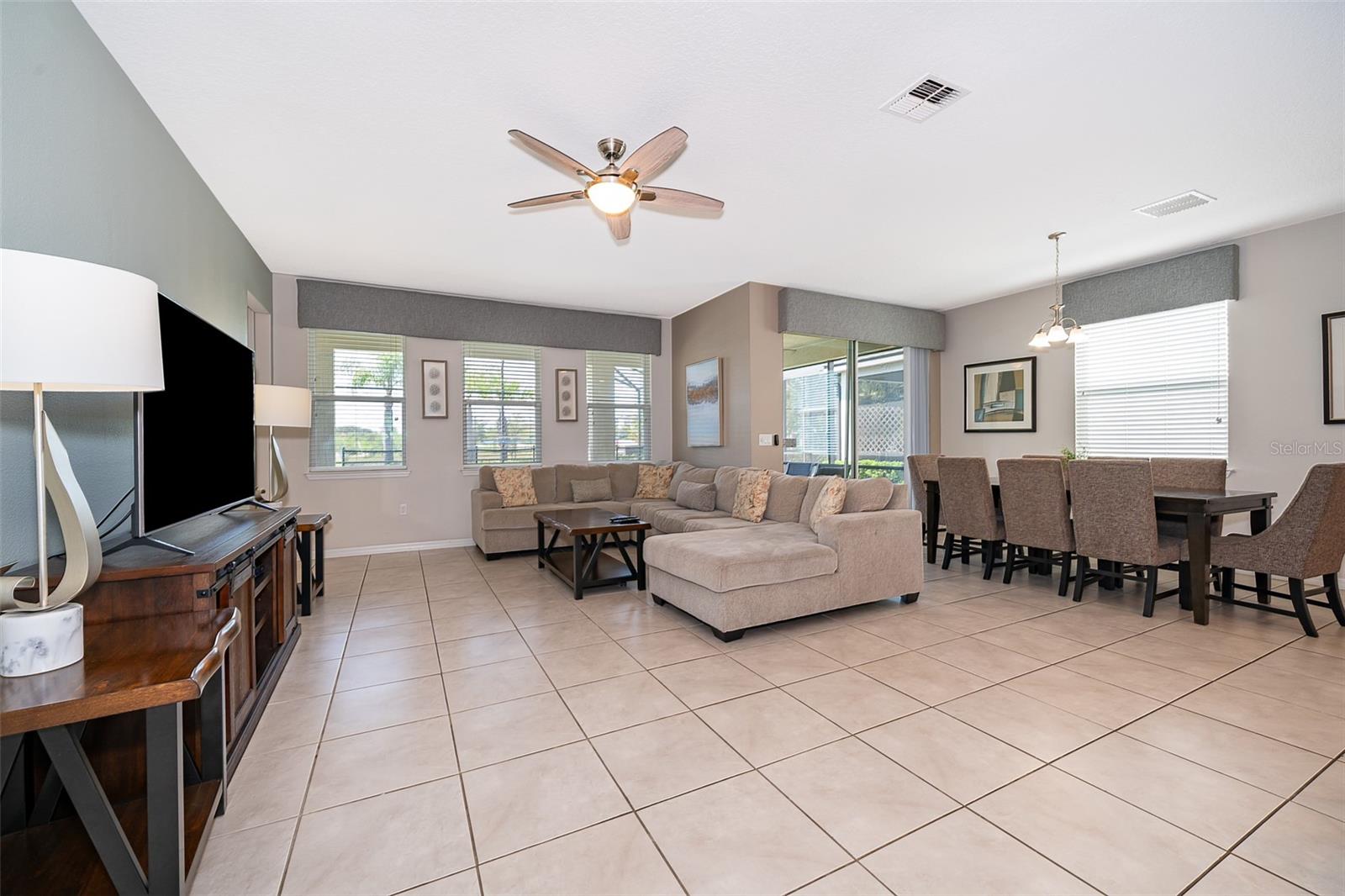 9005 SUNSHINE RIDGE LOOP