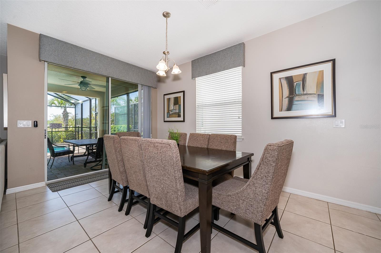 9005 SUNSHINE RIDGE LOOP