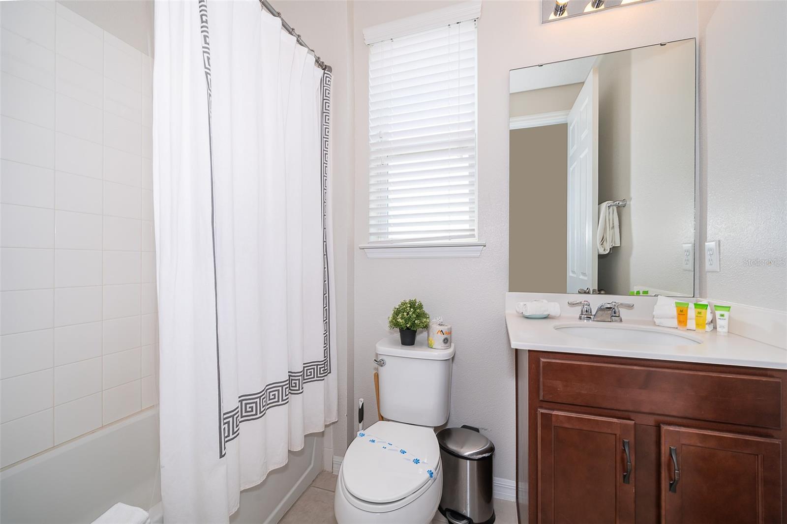 9005 SUNSHINE RIDGE LOOP