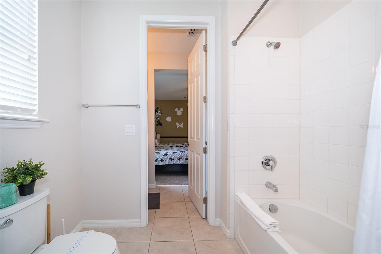 9005 SUNSHINE RIDGE LOOP