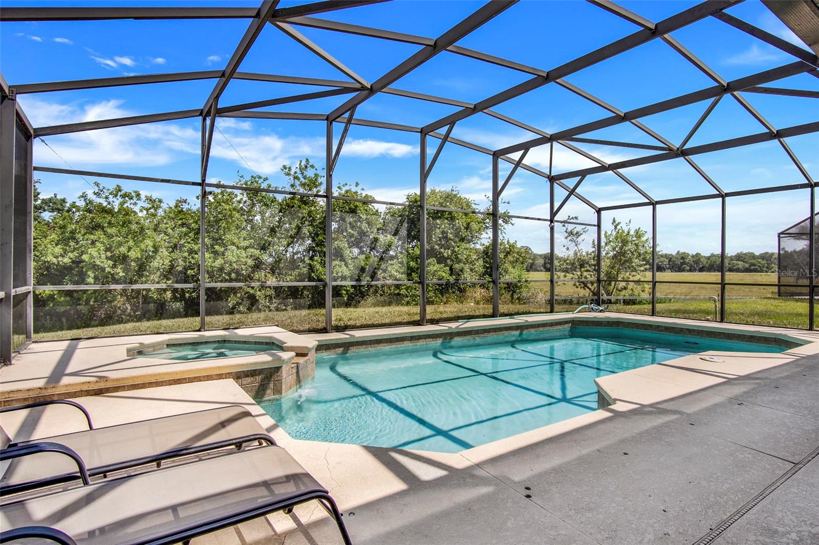 2929 SIESTA VIEW DR