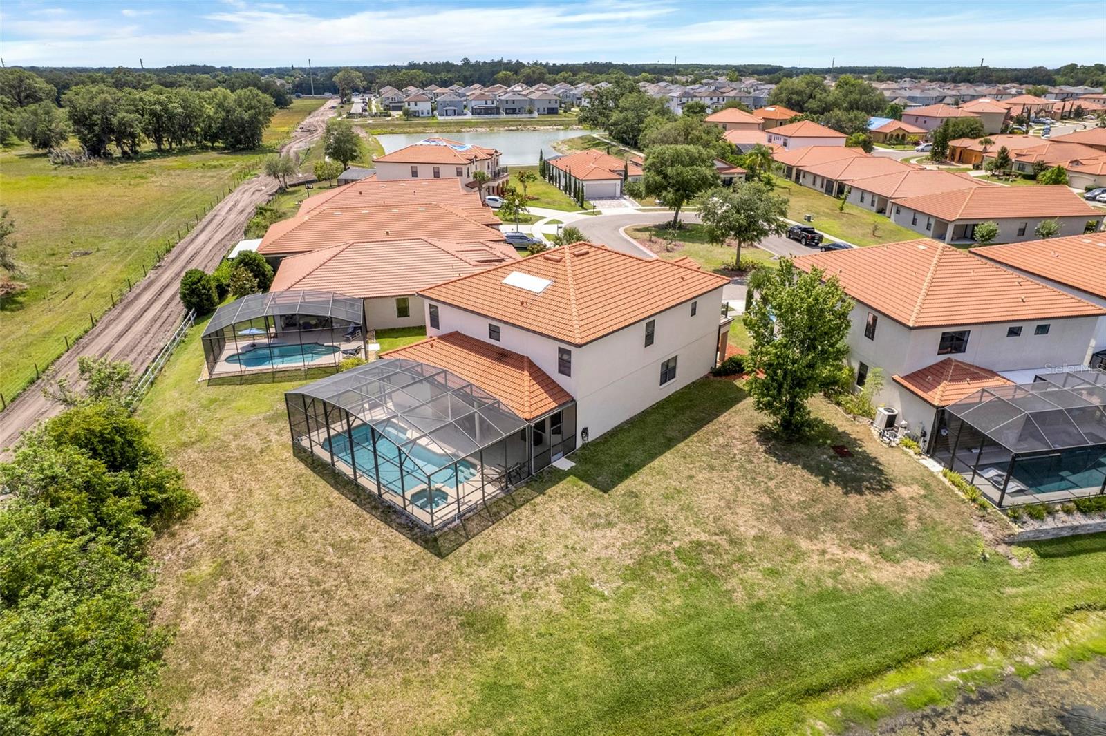 2929 SIESTA VIEW DR