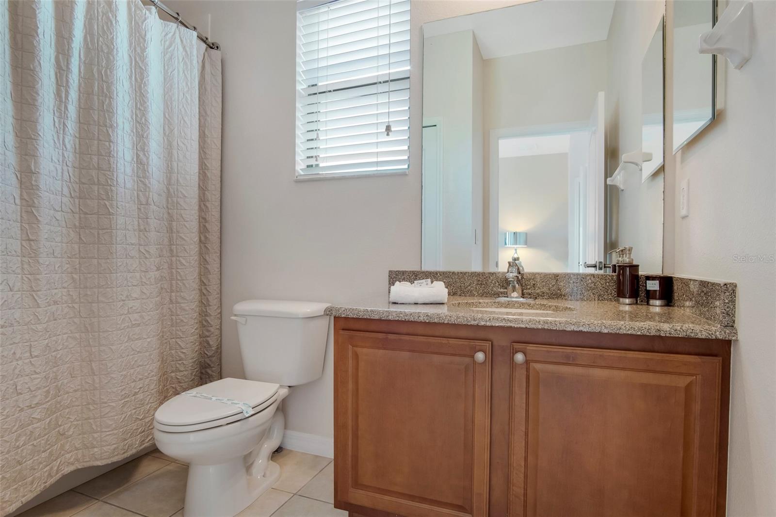 2929 SIESTA VIEW DR