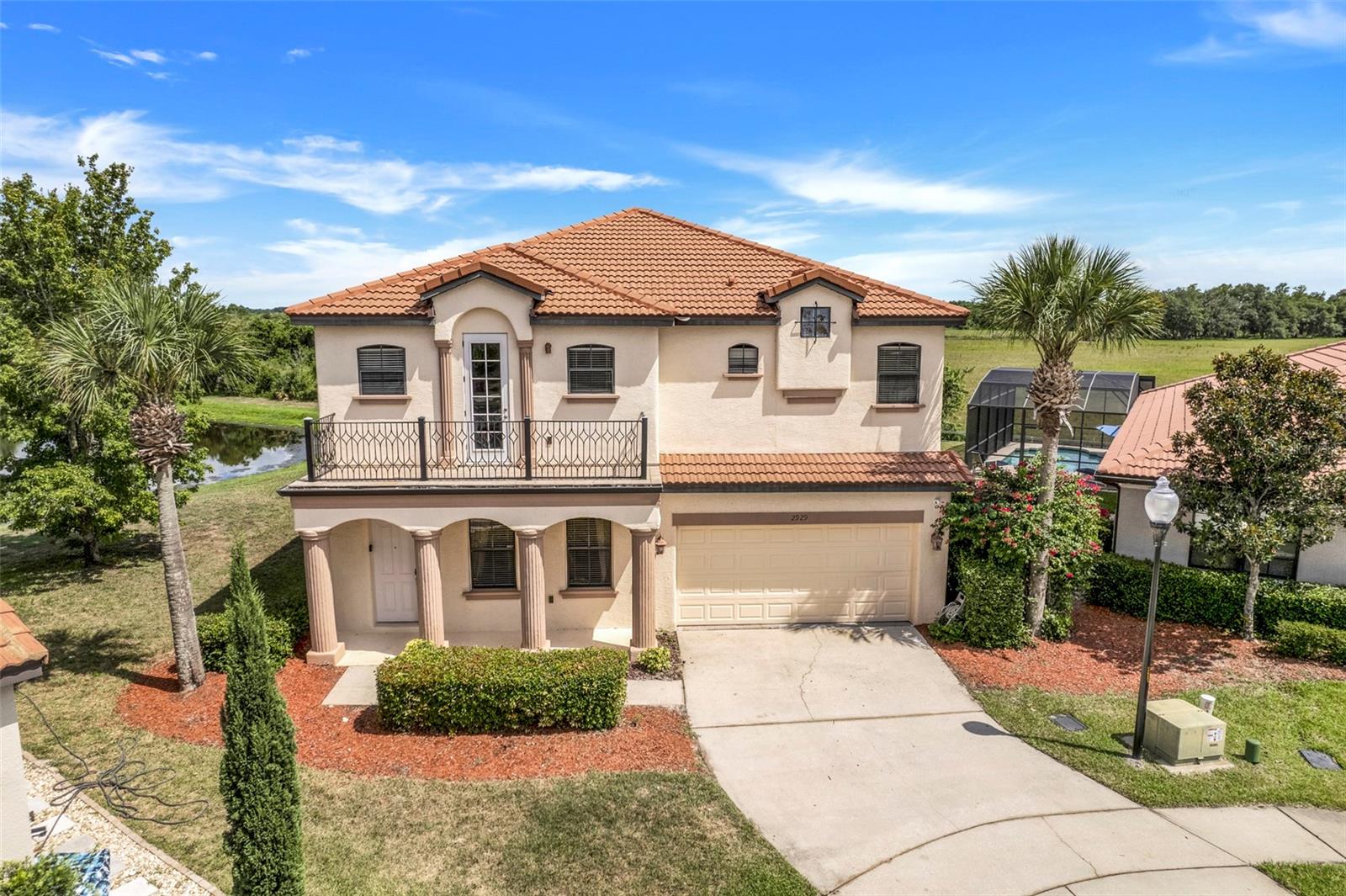 2929 SIESTA VIEW DR