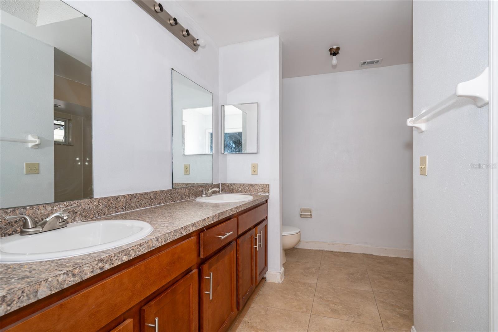 109 GREEN COVE CT