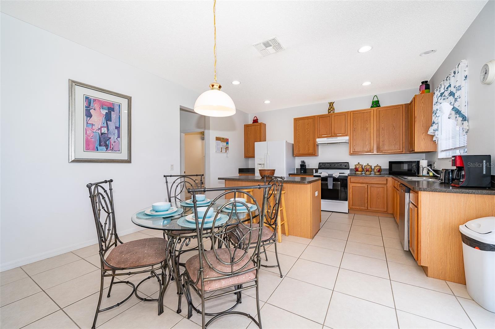 826 ELDERBERRY DR