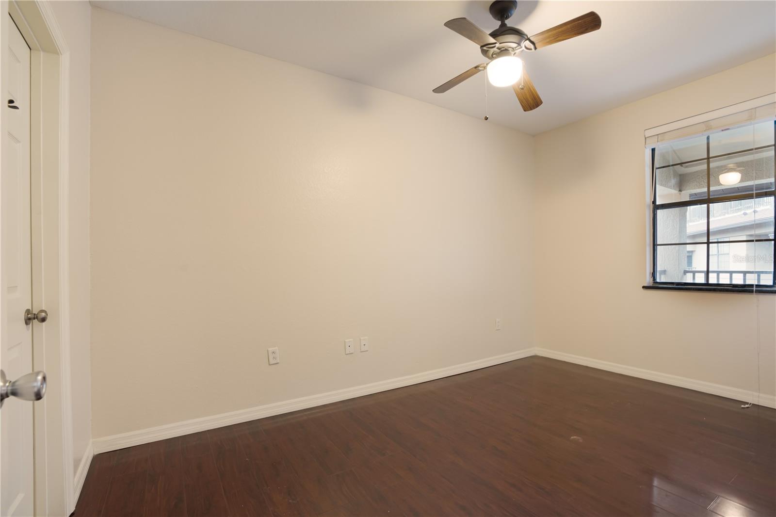 911 N ORANGE AVE #503