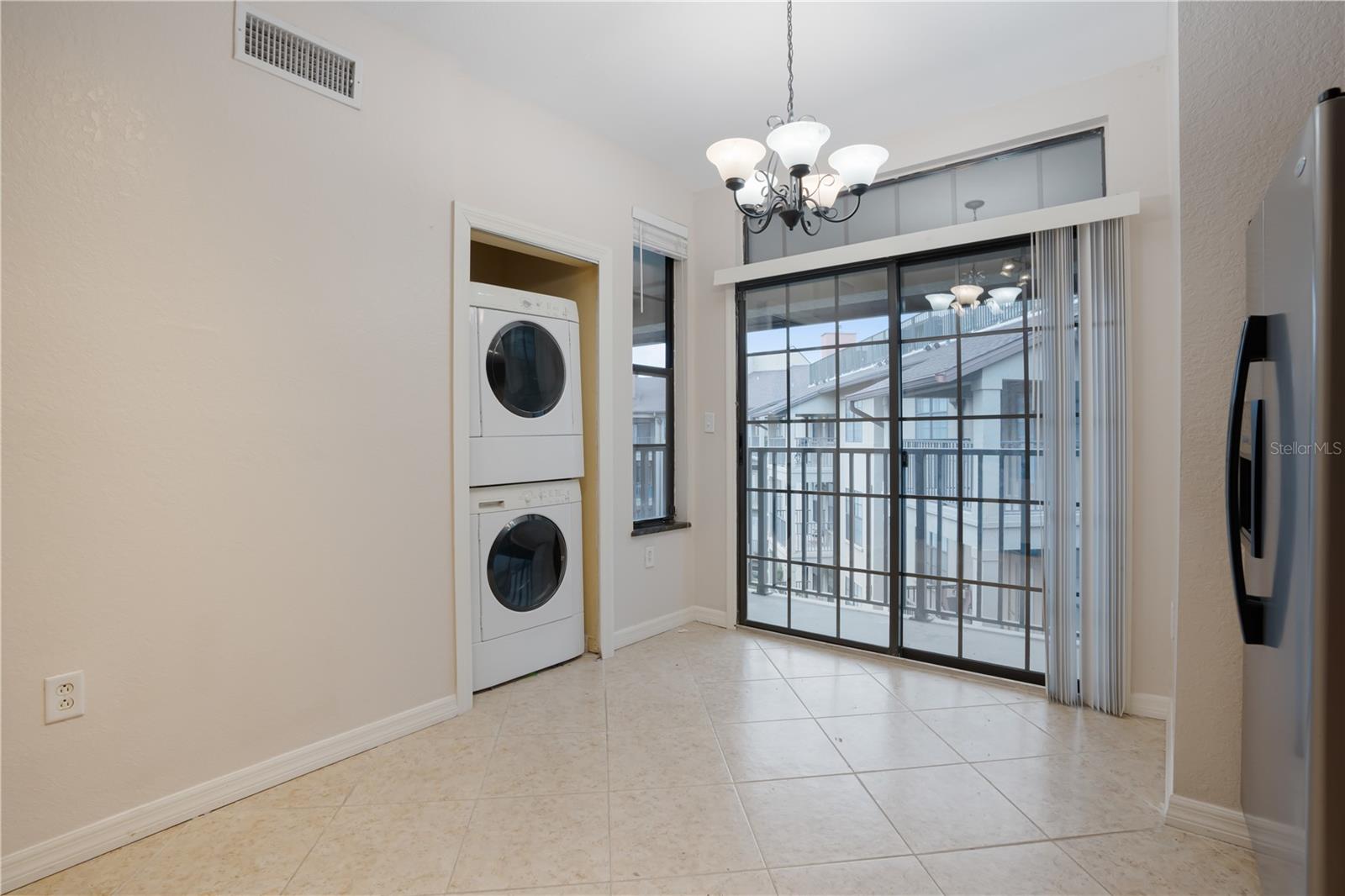 911 N ORANGE AVE #503