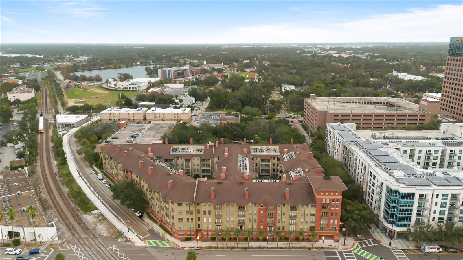 911 N ORANGE AVE #503