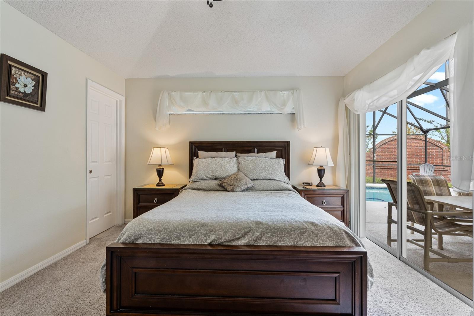 100 CASTERTON CIR