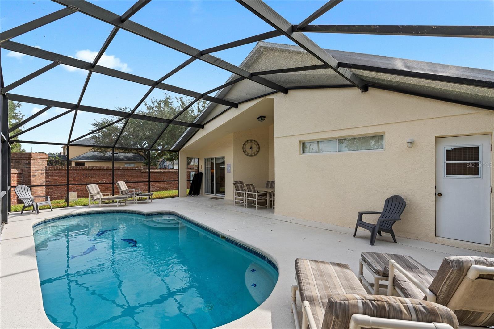 100 CASTERTON CIR