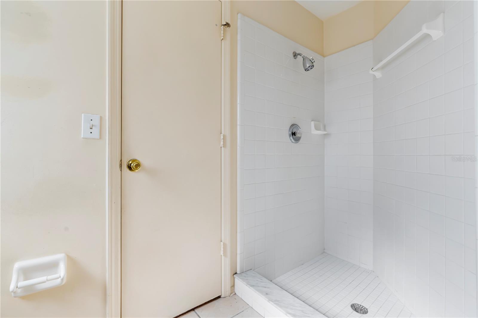 4683 CHEYENNE POINT TRL