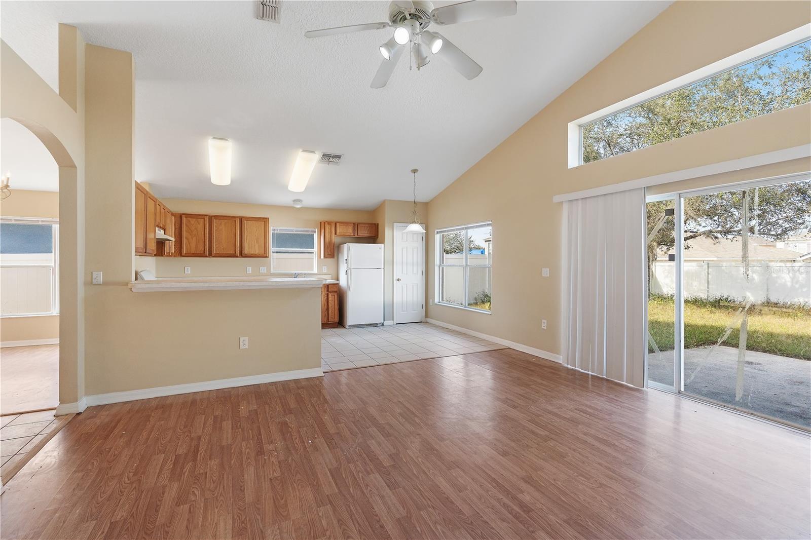 606 ASTOR DR