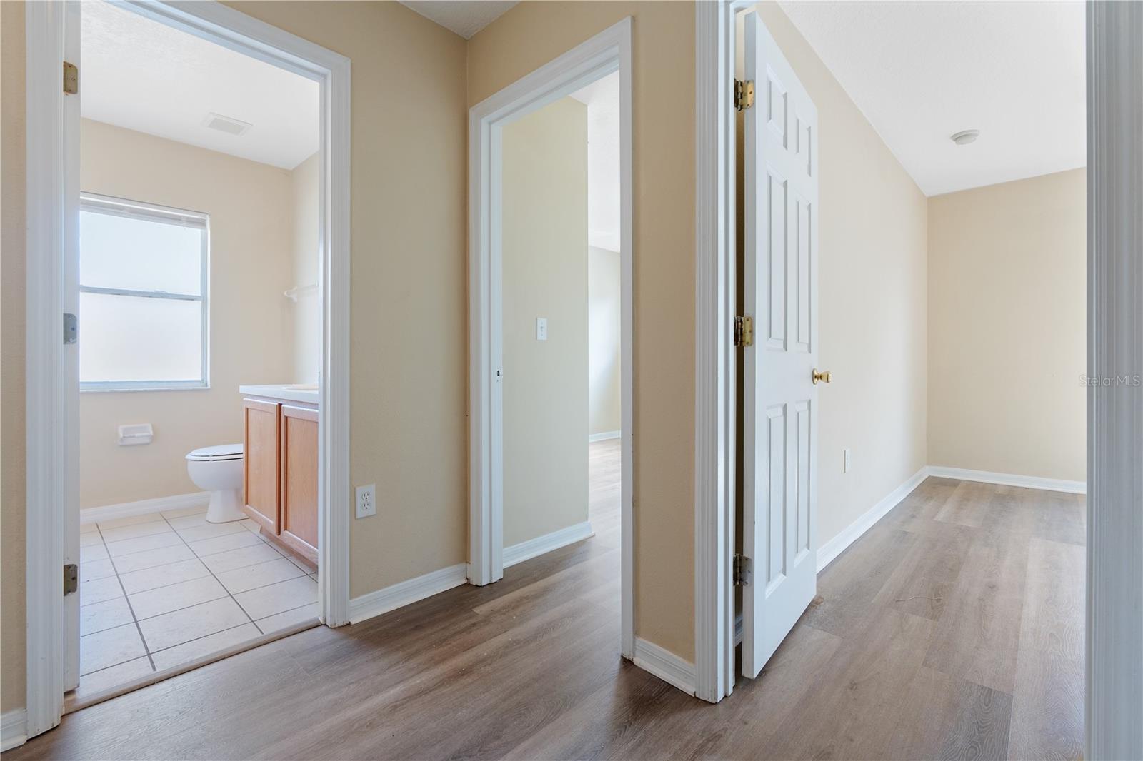 606 ASTOR DR