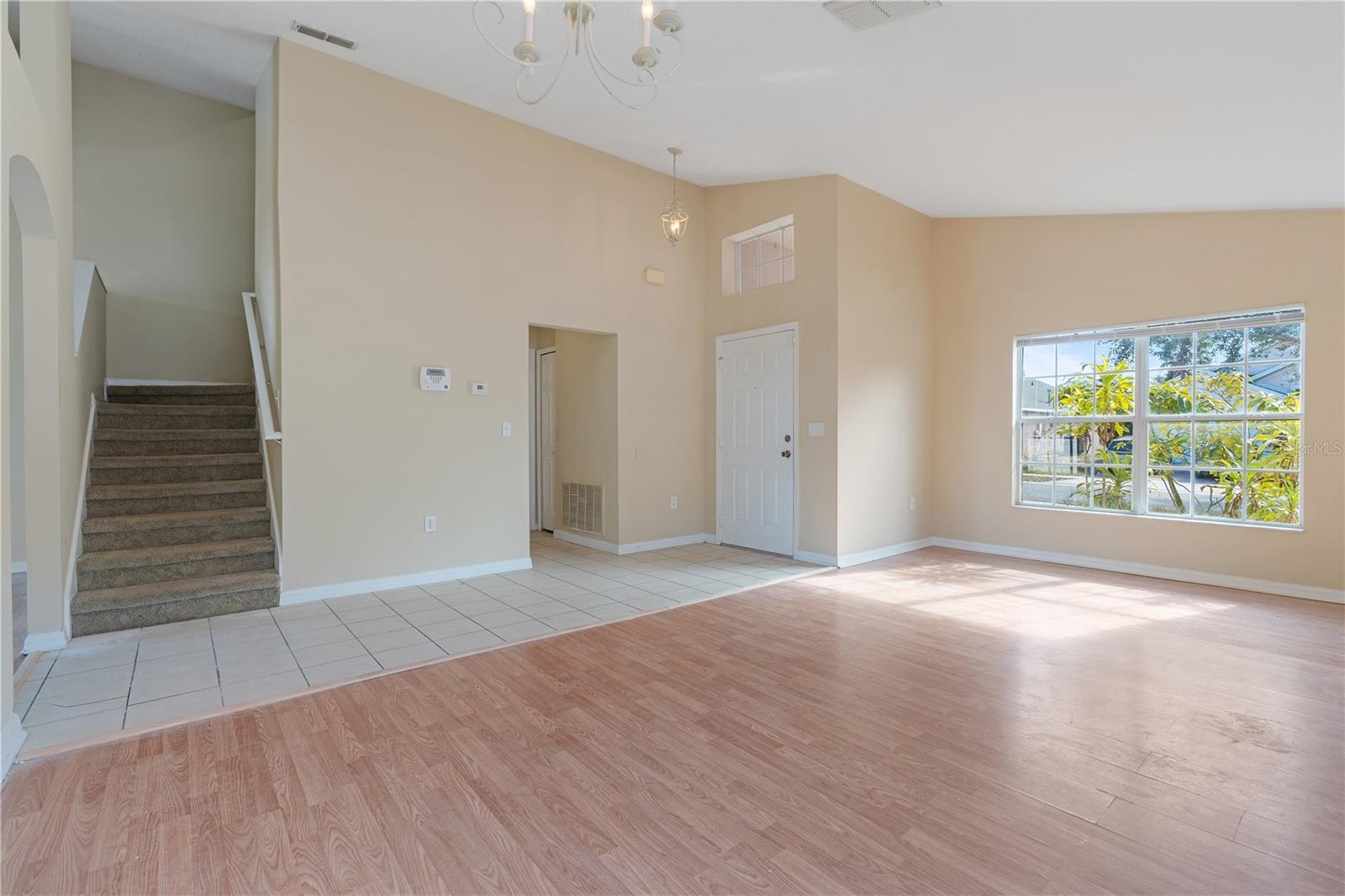 606 ASTOR DR