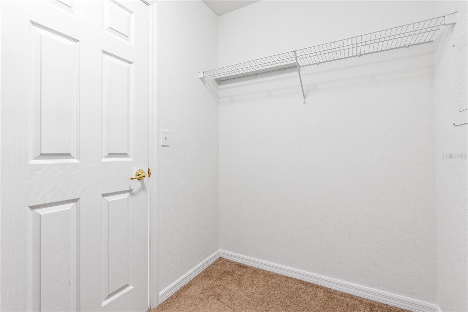 253 ALDRIDGE LN