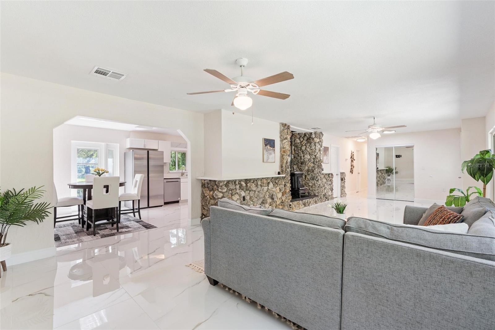 67 COVE RD