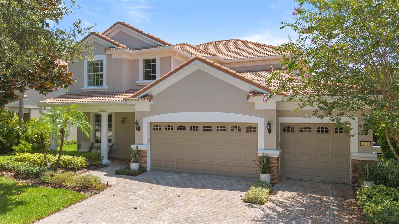 492 DOUGLAS EDWARD DR