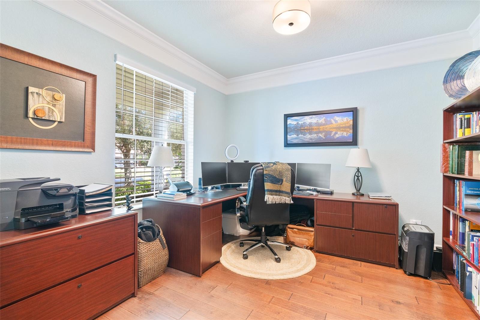 492 DOUGLAS EDWARD DR