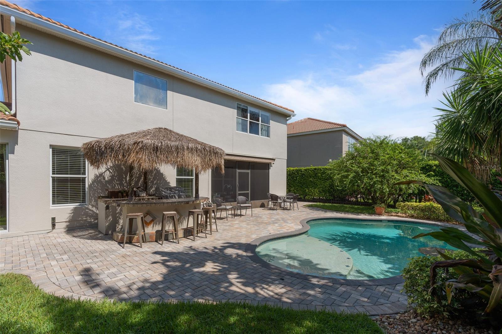 492 DOUGLAS EDWARD DR