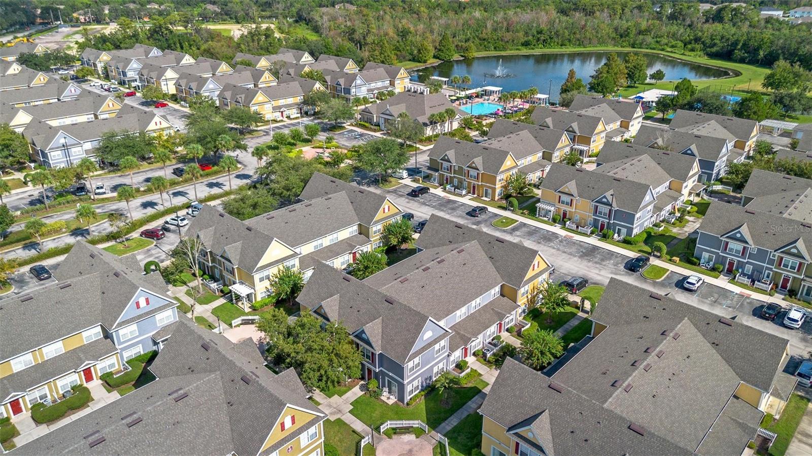 4601 YELLOWGOLD RD W #107