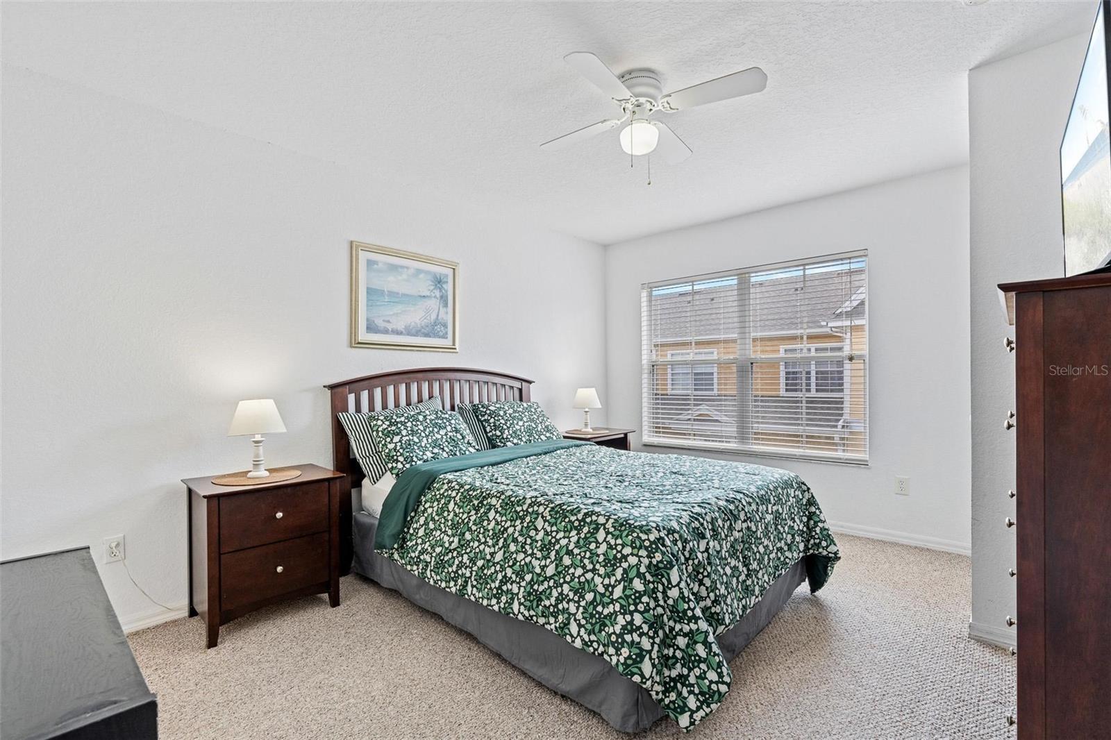 4601 YELLOWGOLD RD W #107