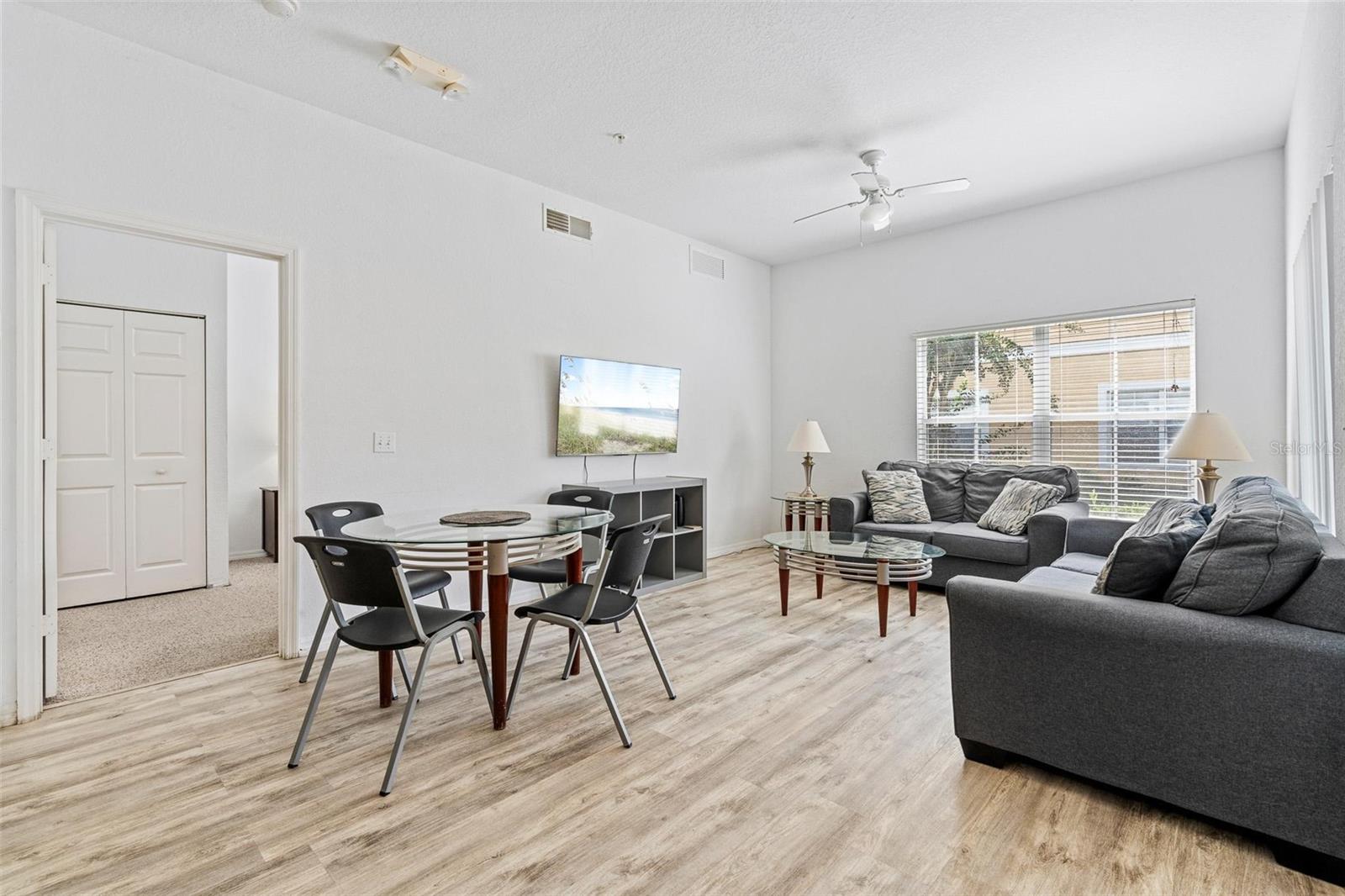 4601 YELLOWGOLD RD W #107