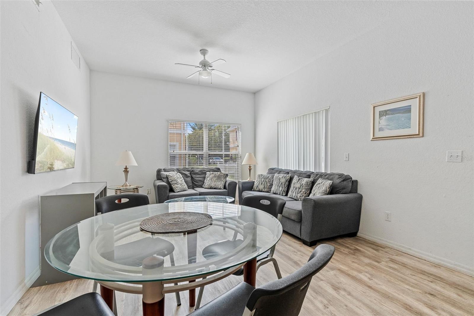 4601 YELLOWGOLD RD W #107