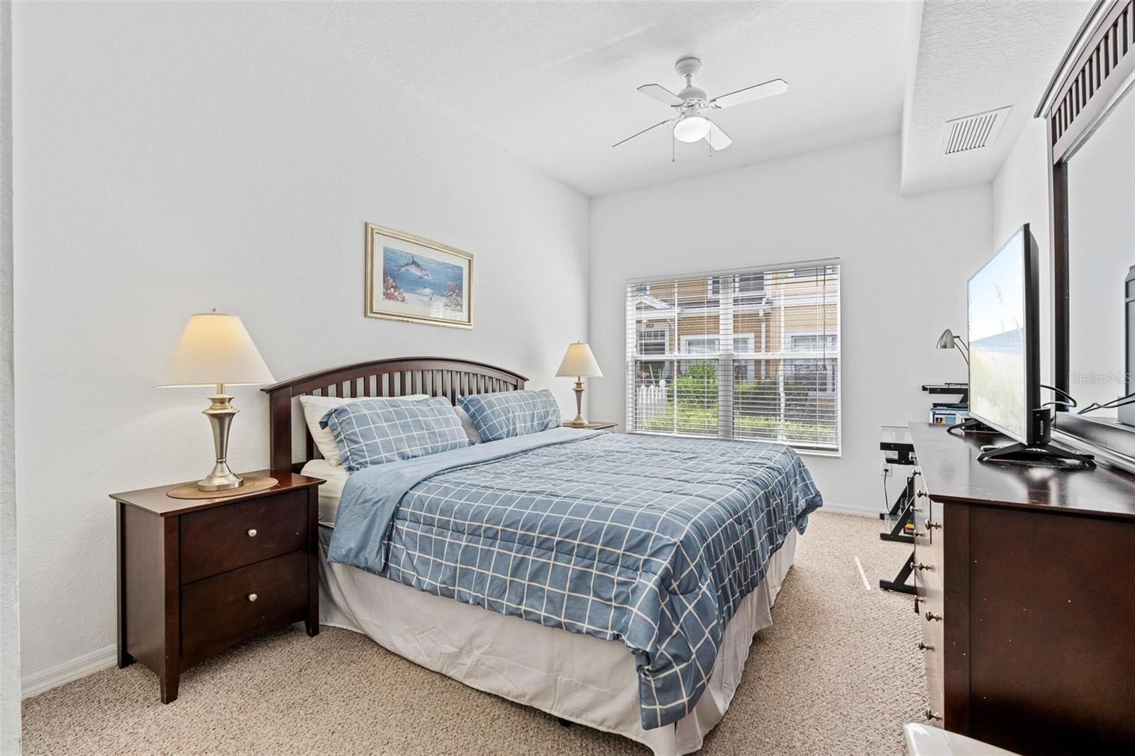 4601 YELLOWGOLD RD W #107