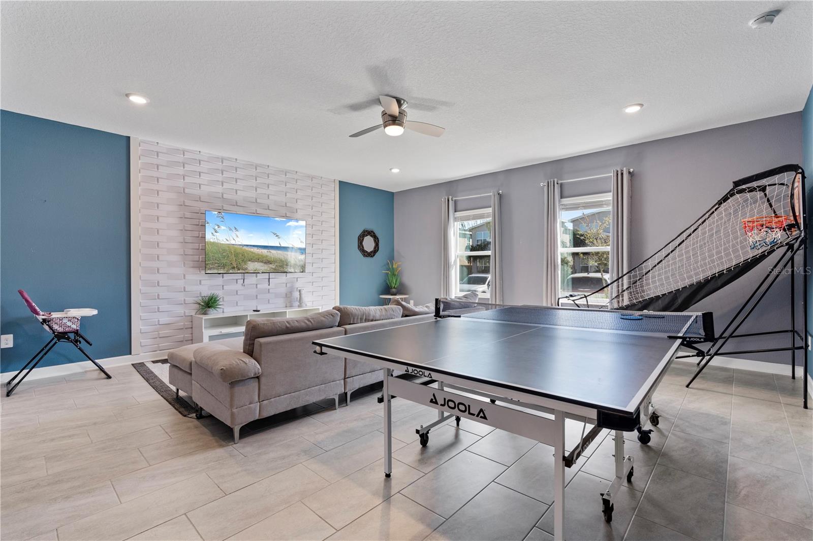 9190 SOMMERSET HILLS DR