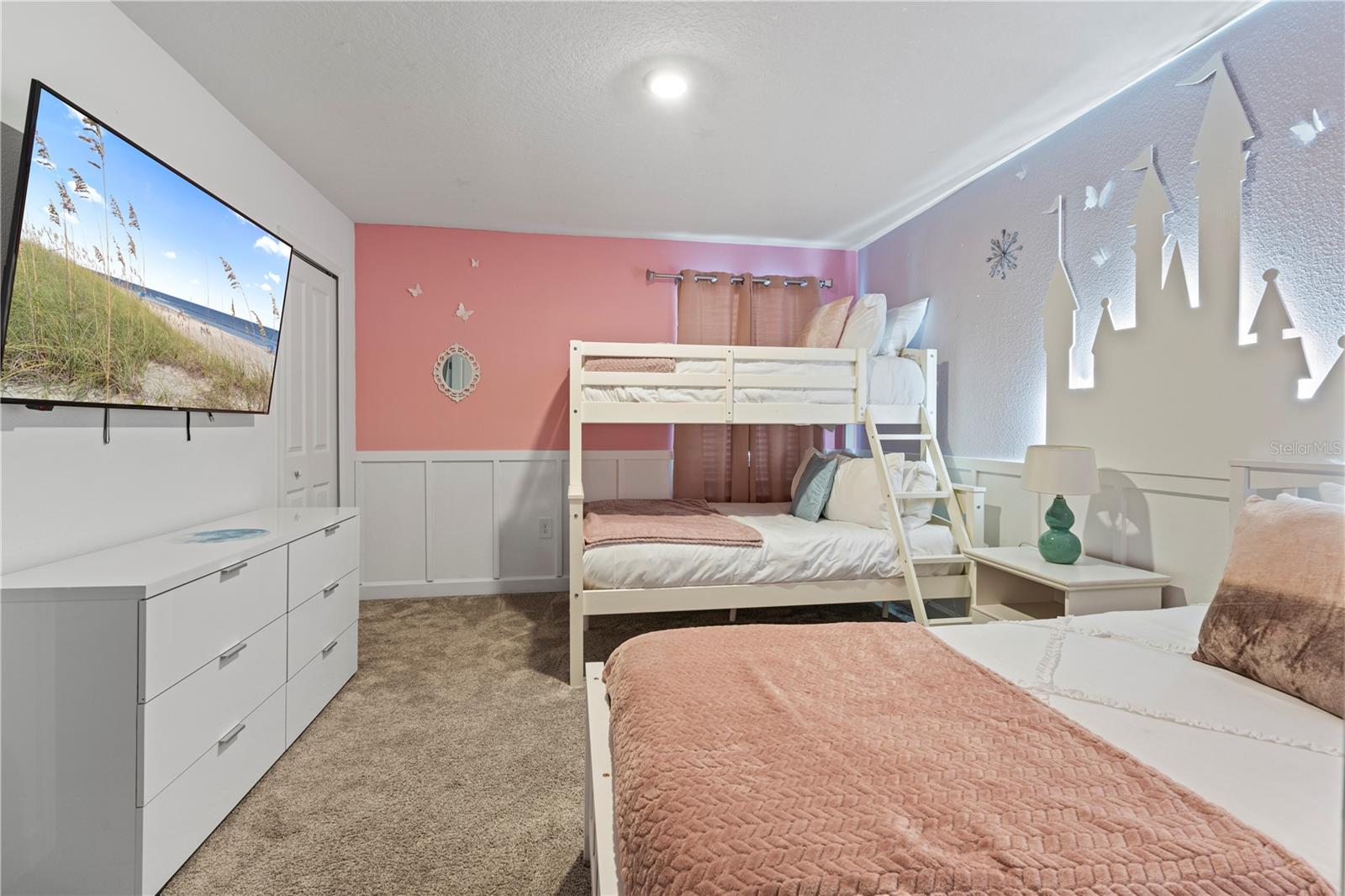 9190 SOMMERSET HILLS DR