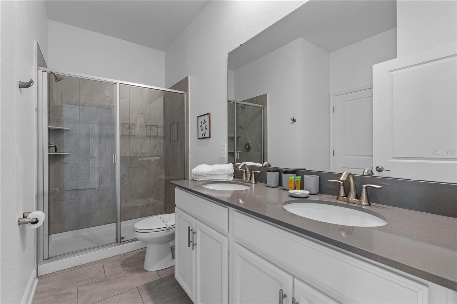 9190 SOMMERSET HILLS DR