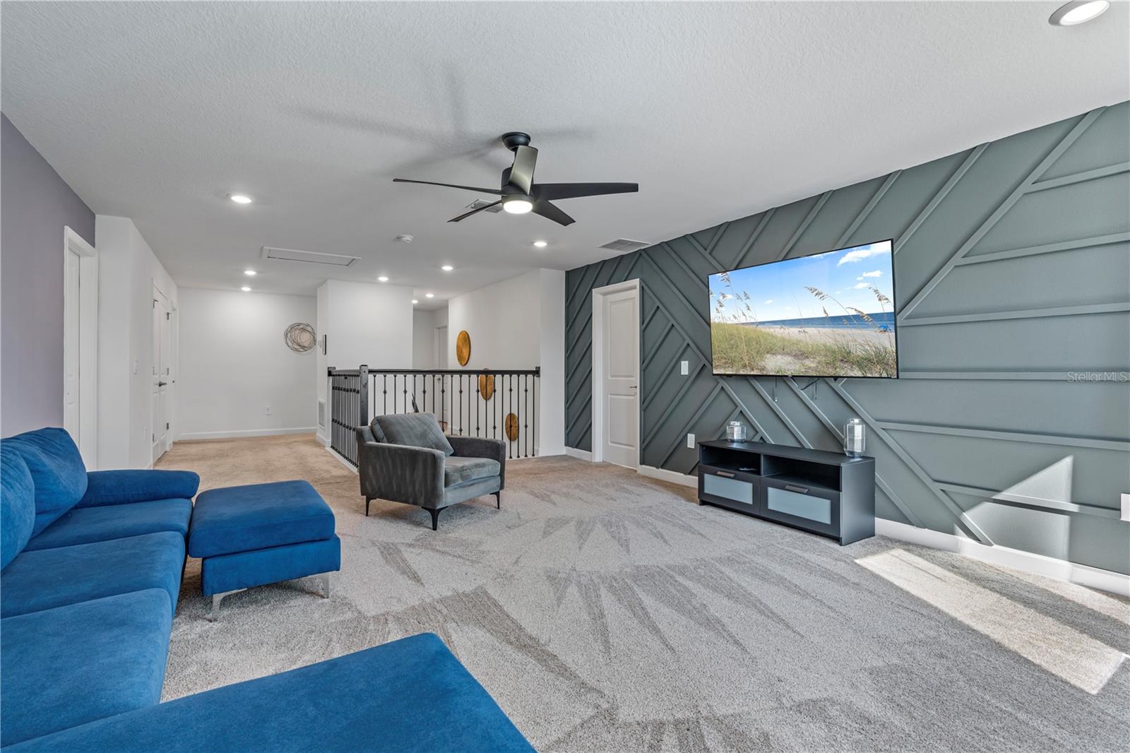 9190 SOMMERSET HILLS DR