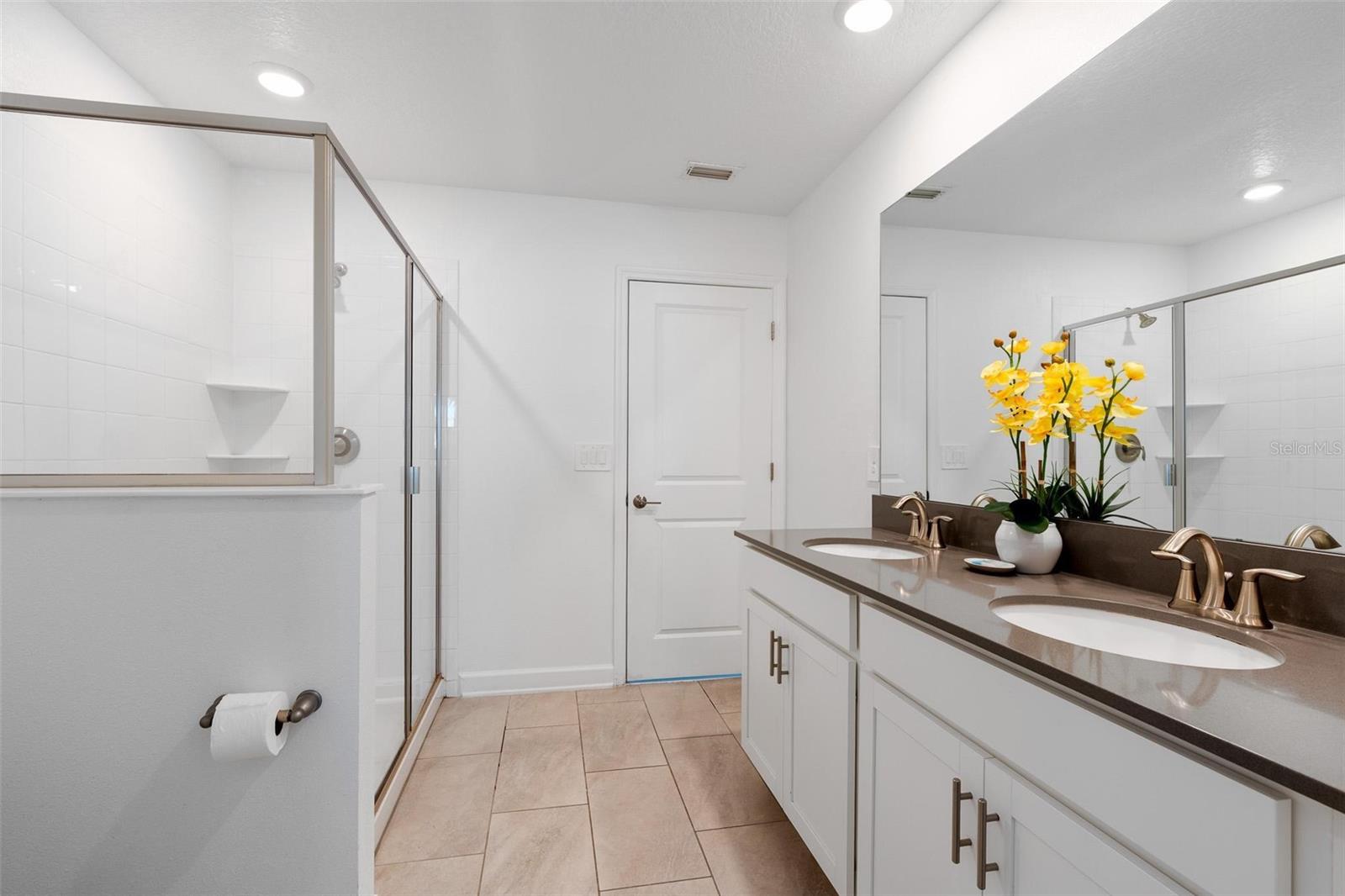 9080 SOMMERSET HILLS DR