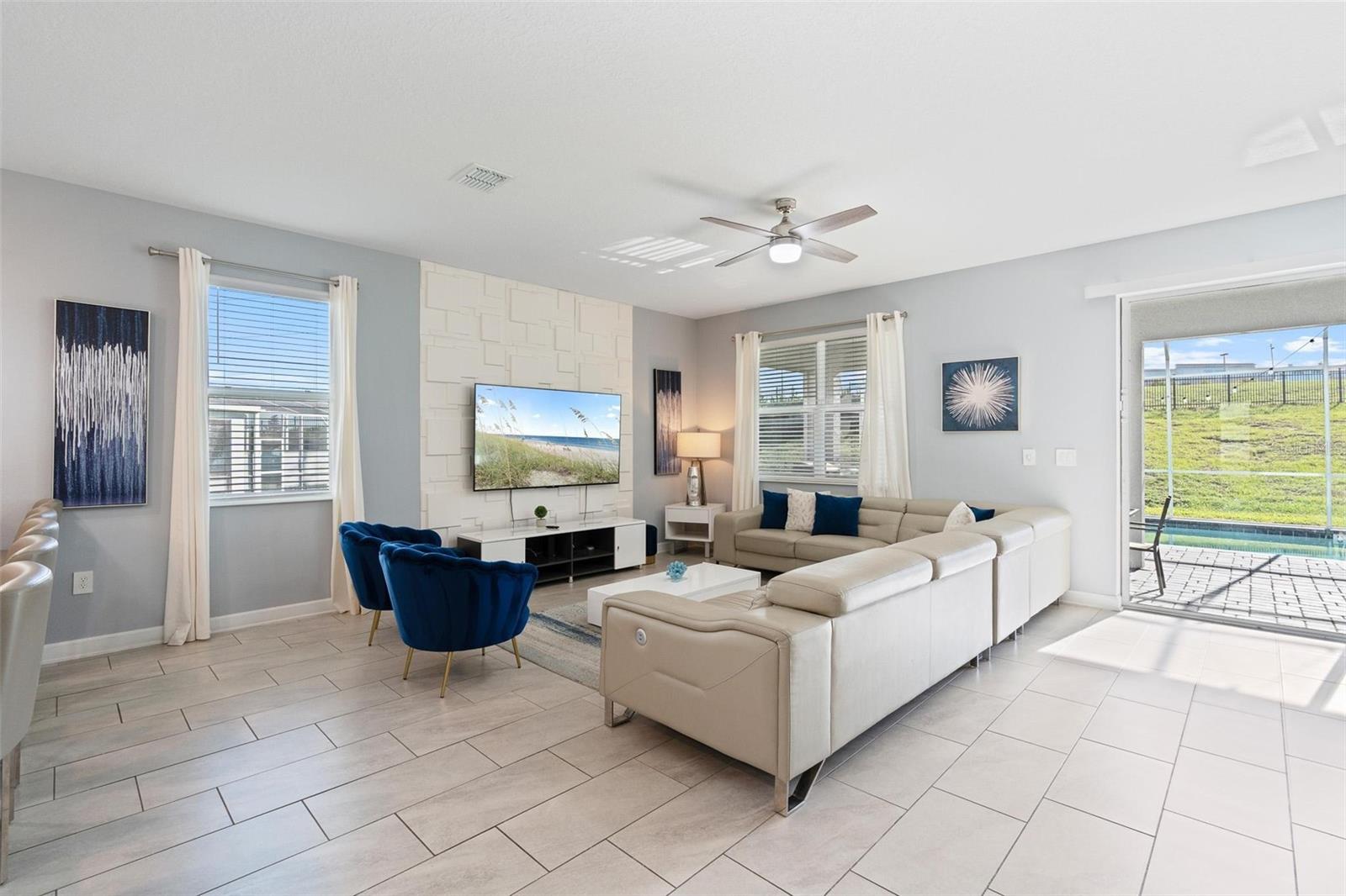 9080 SOMMERSET HILLS DR