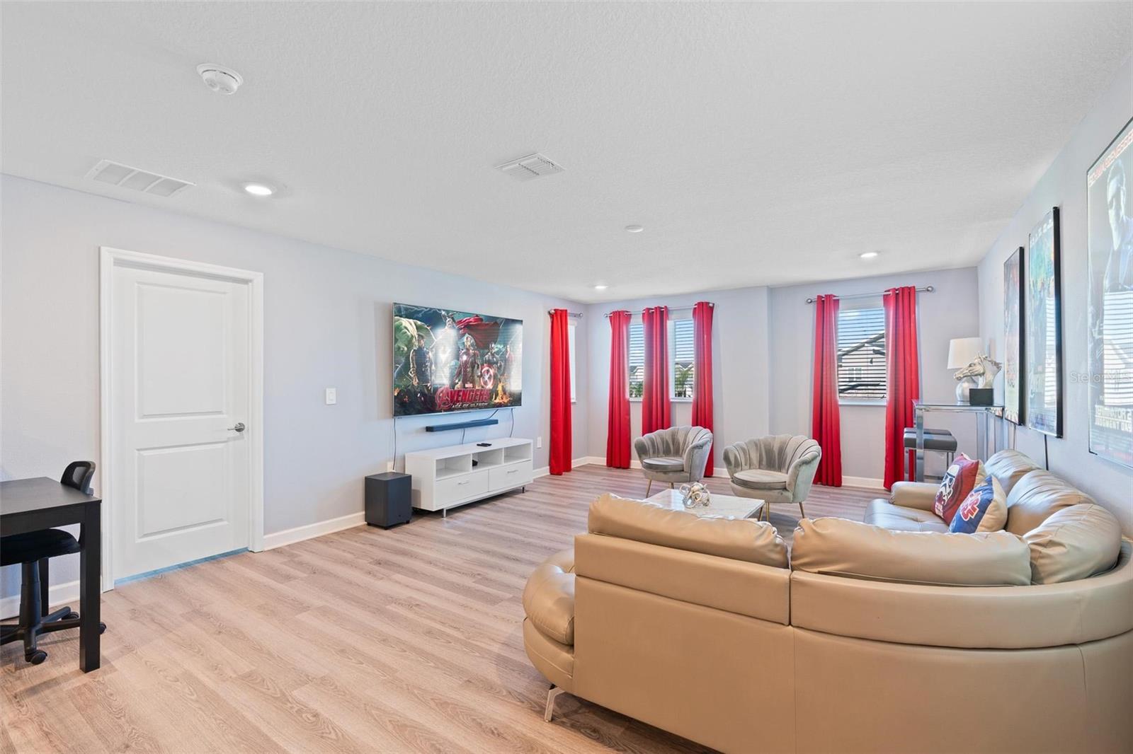 9080 SOMMERSET HILLS DR