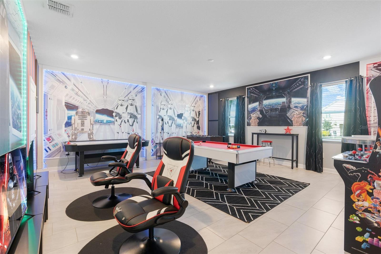 9080 SOMMERSET HILLS DR