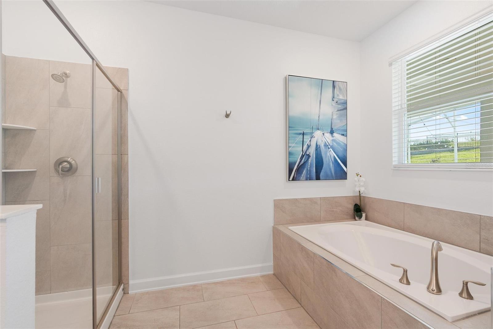 9080 SOMMERSET HILLS DR