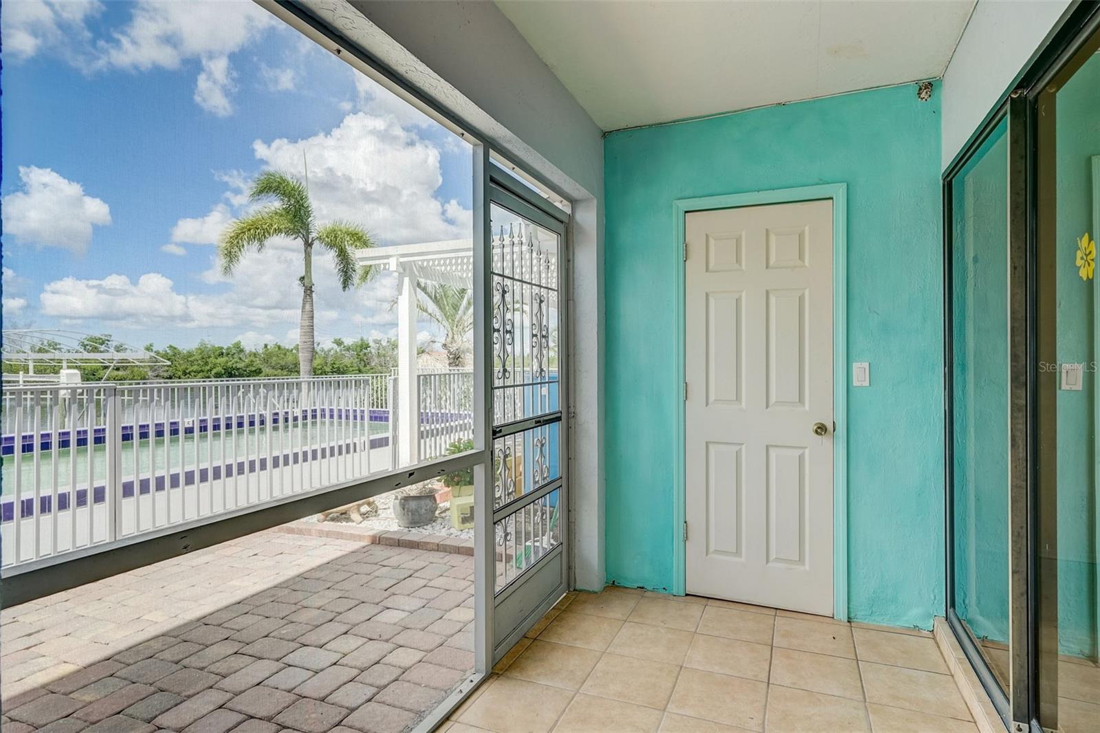 4826 SW 29TH AVE #1-4