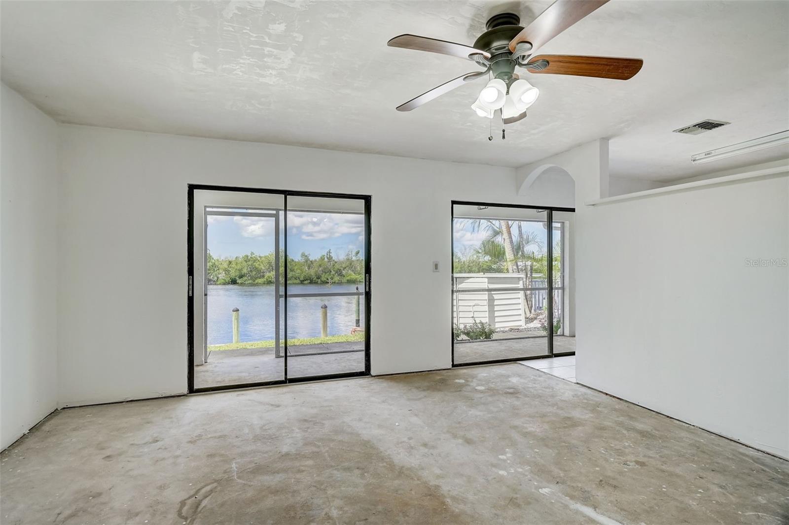 4826 SW 29TH AVE #1-4