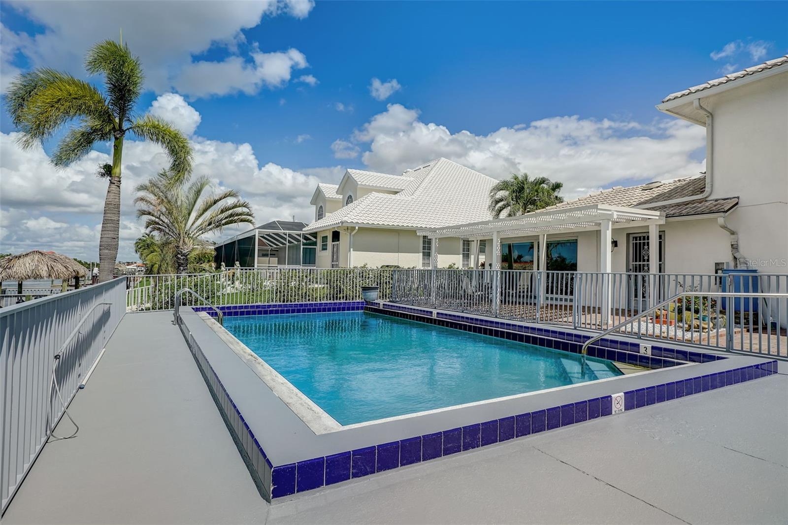 4826 SW 29TH AVE #1-4