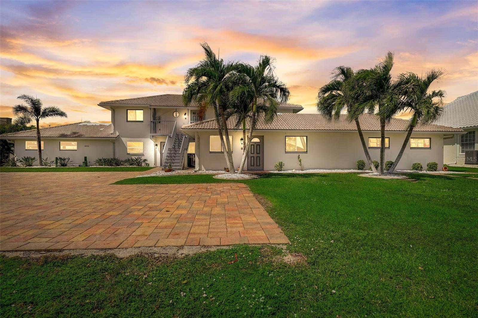 4826 SW 29TH AVE #1-4