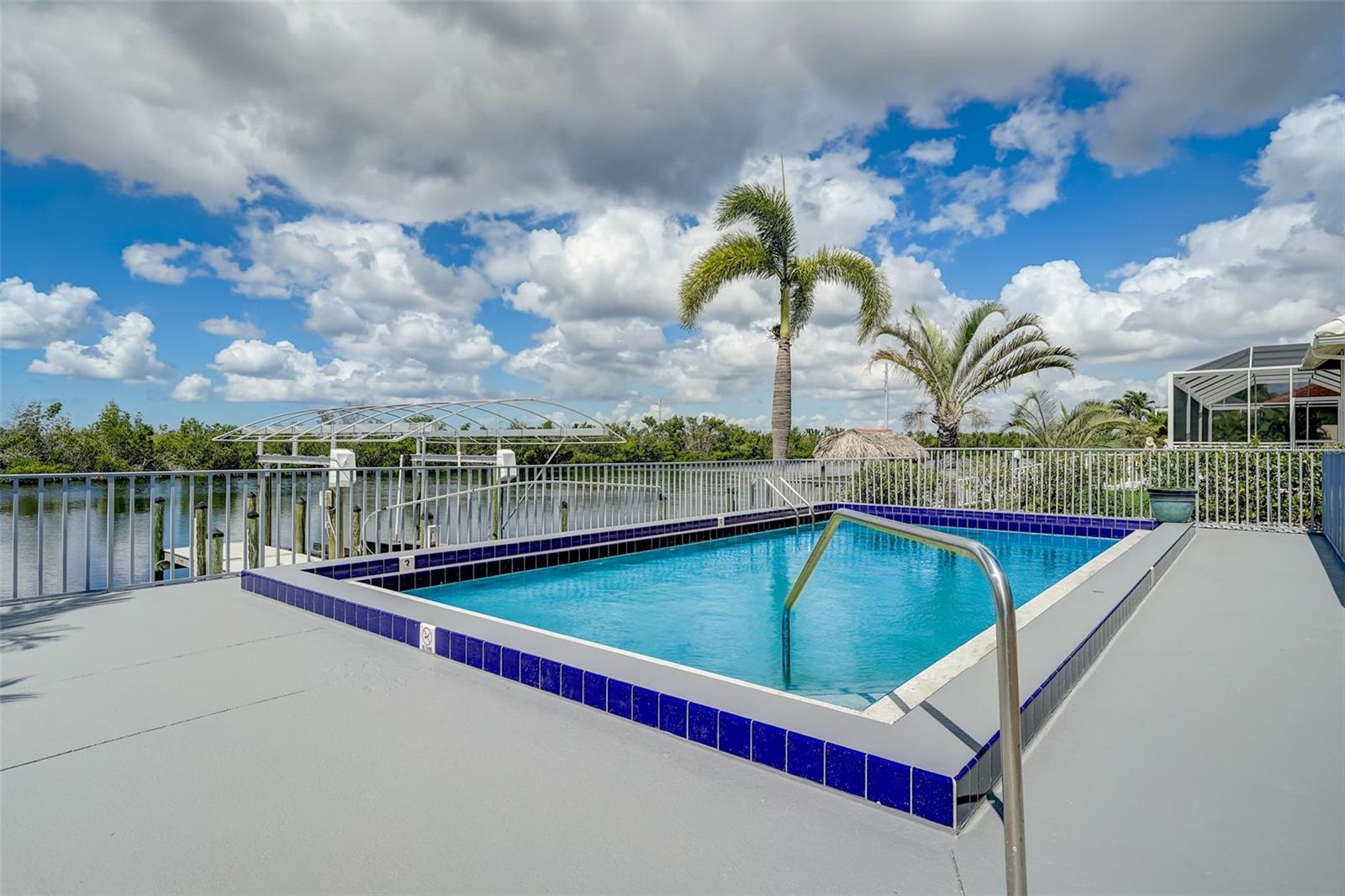 4826 SW 29TH AVE #1-4