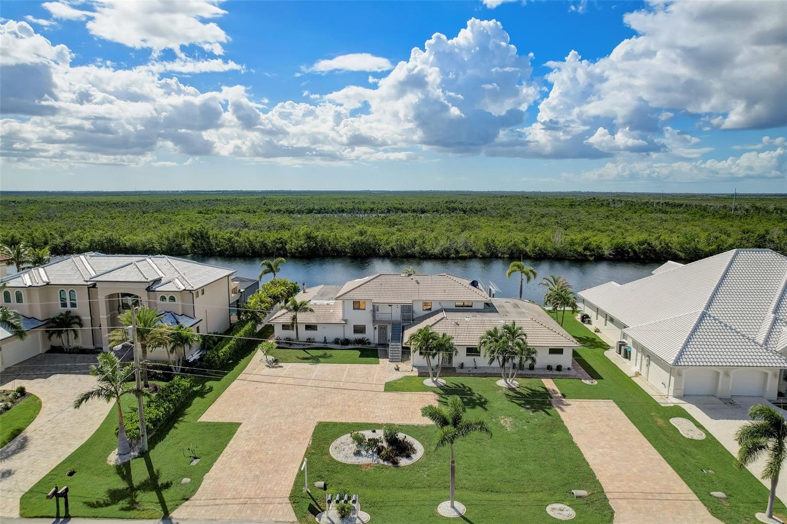 4826 SW 29TH AVE #1-4