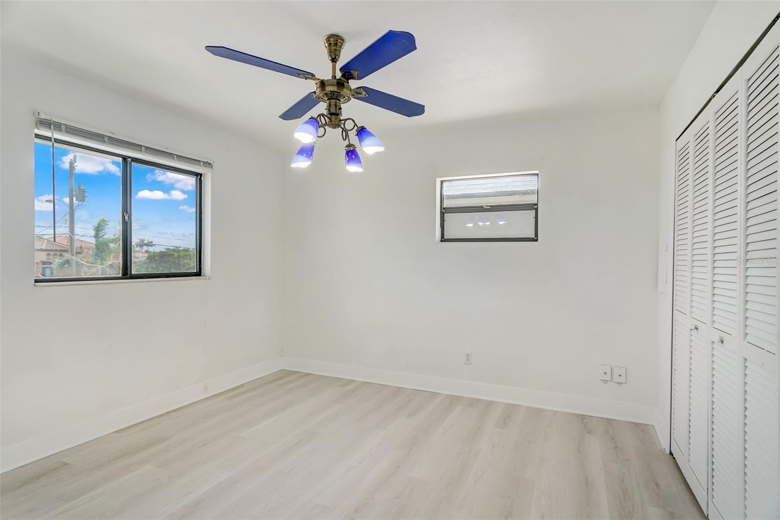 4826 SW 29TH AVE #1-4