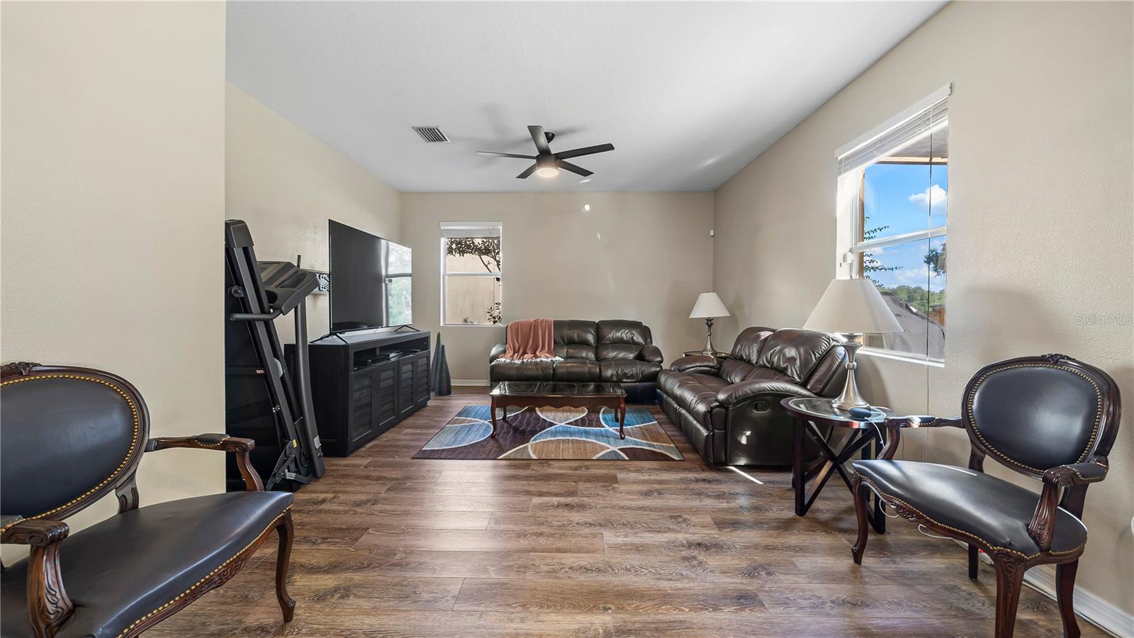 6209 HAWK GROVE CT