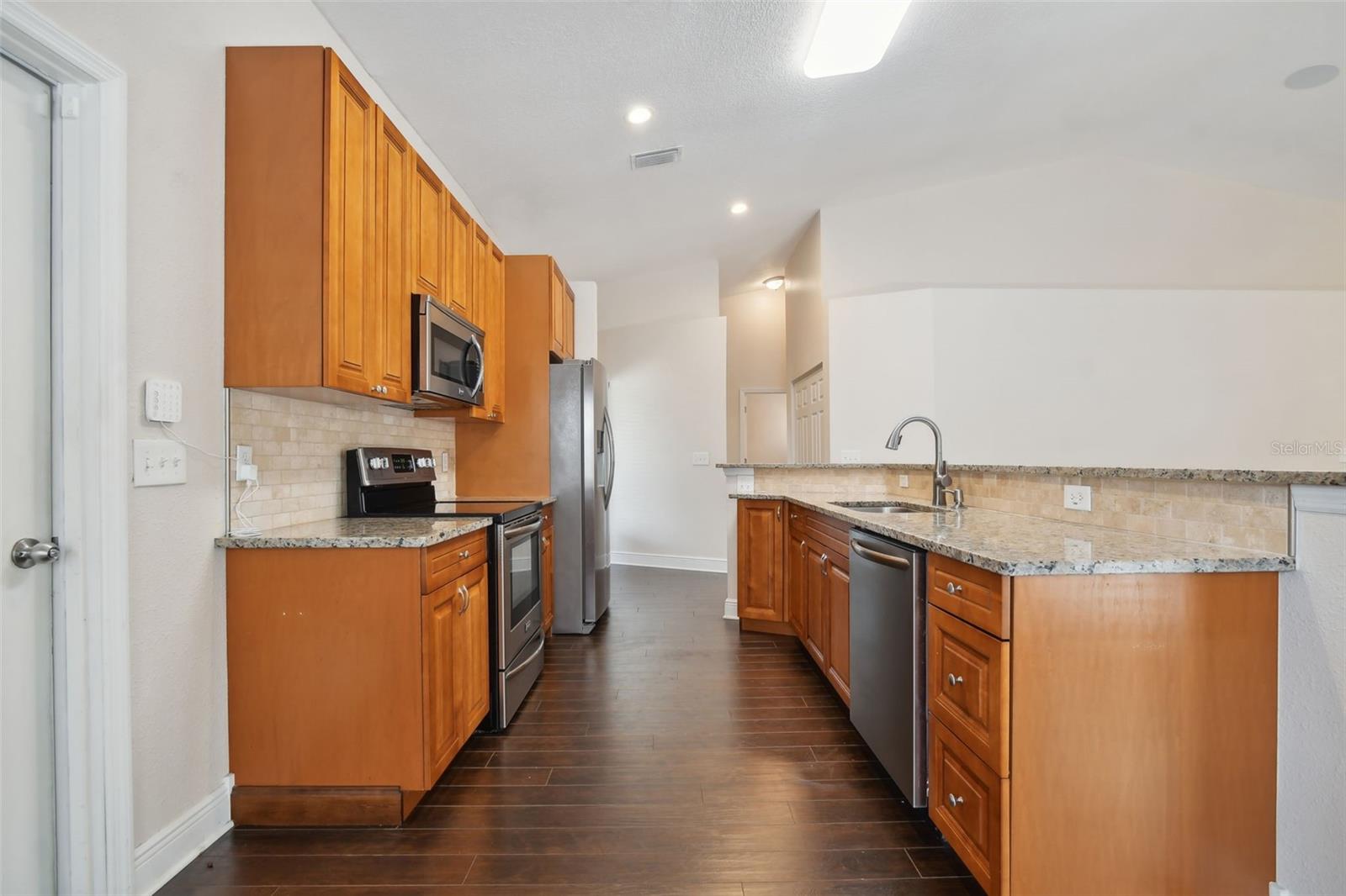 3554 DEER RUN S