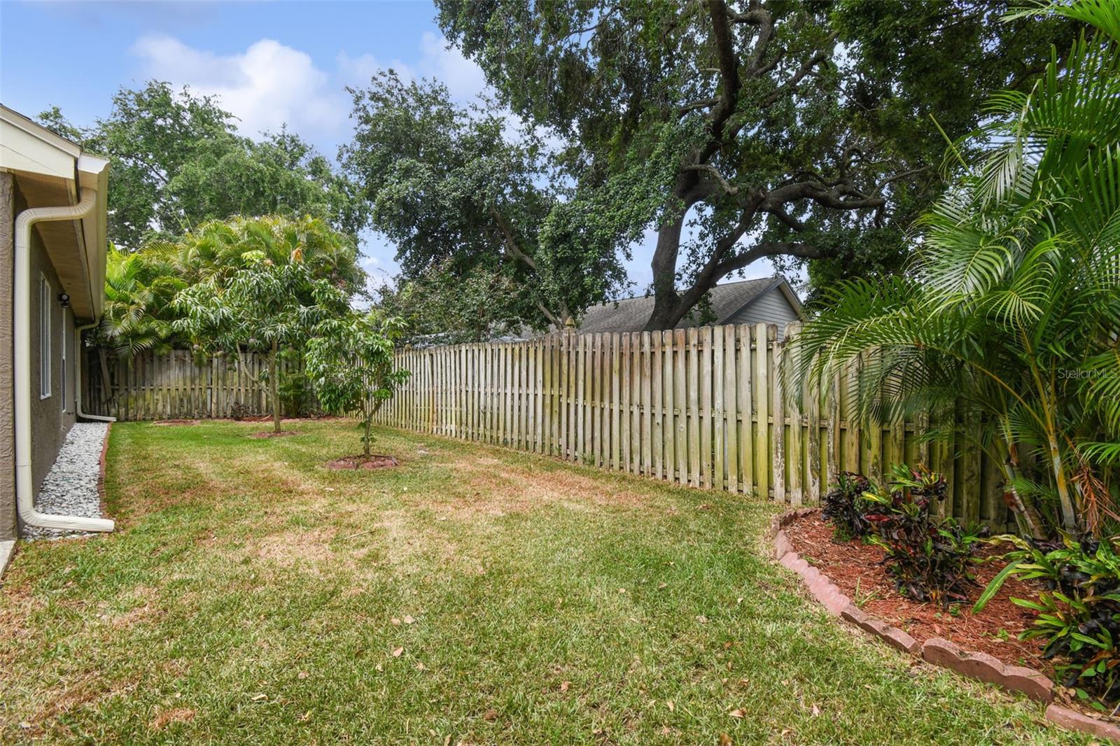 3554 DEER RUN S