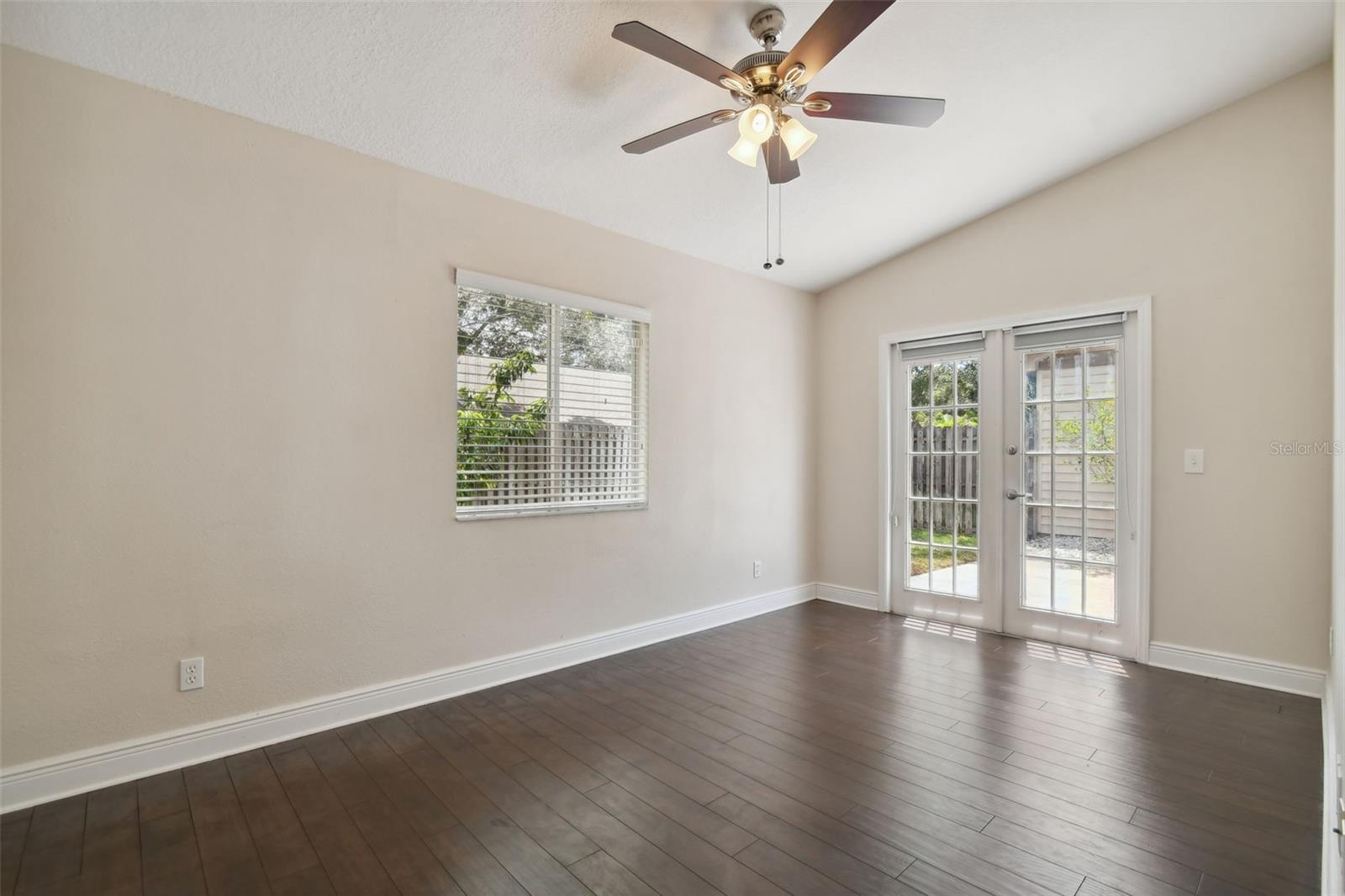 3554 DEER RUN S
